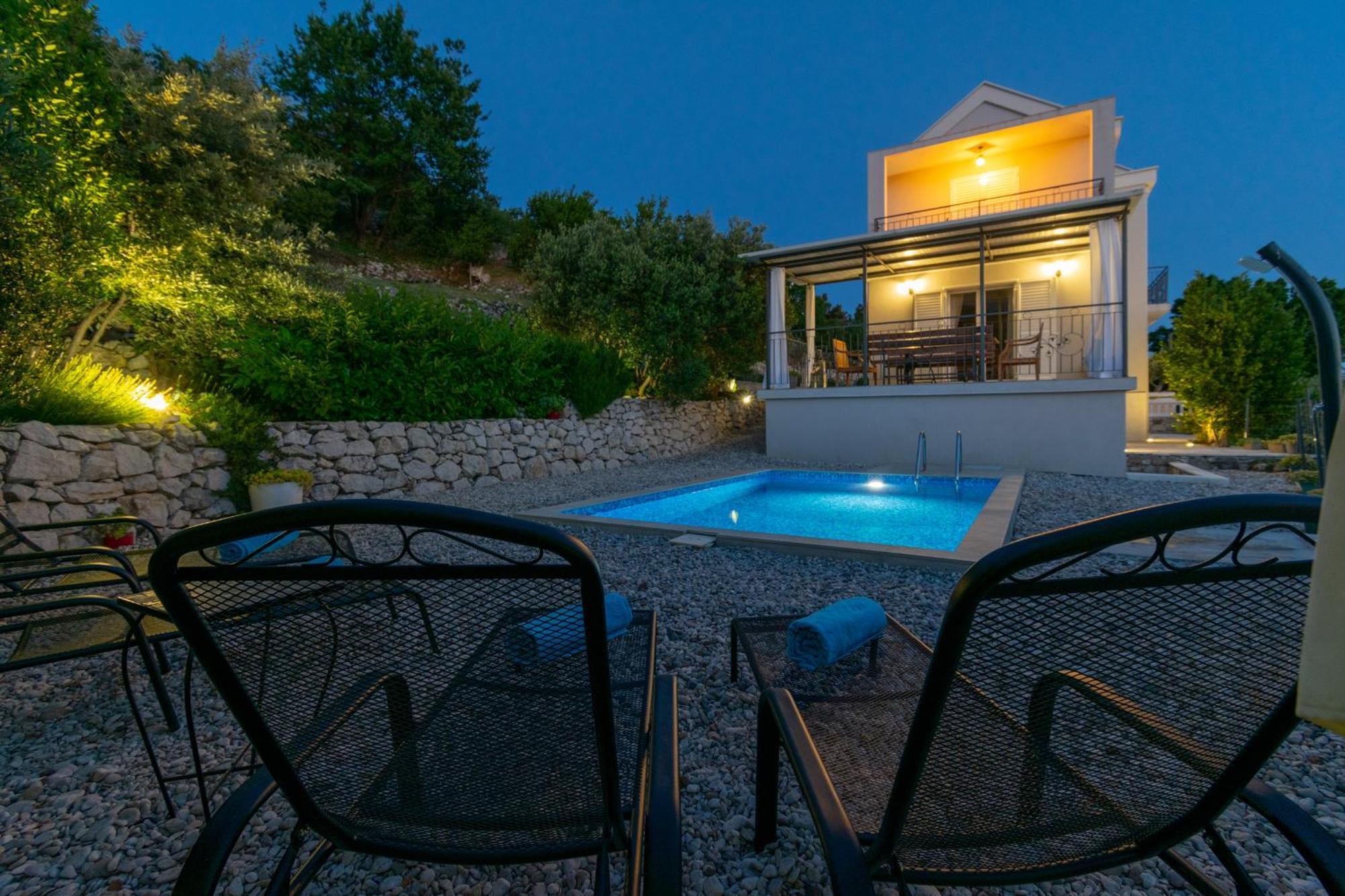 Villa With Sea View Podgora Exterior photo
